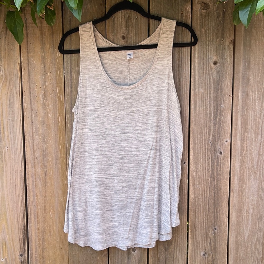 ***SOLD***Old Navy Rayon Tank M - Picture 1 of 3